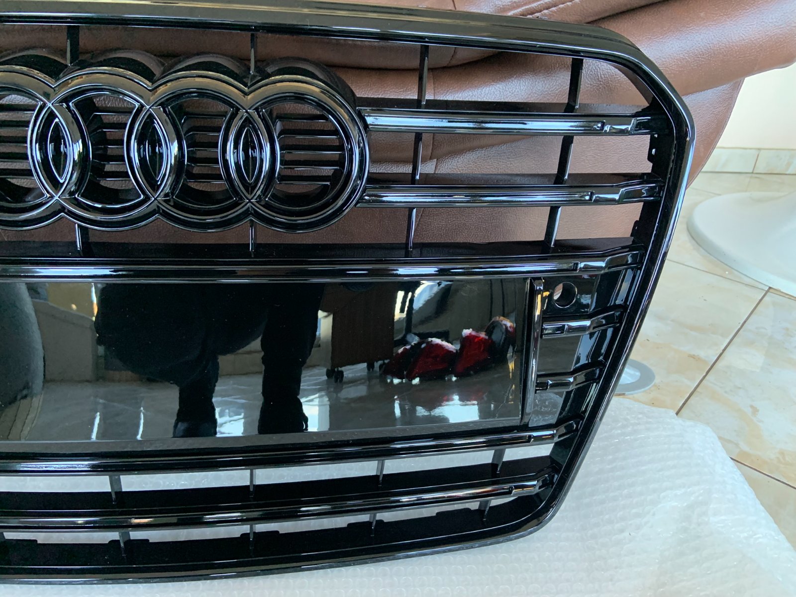 Audi A5 S5 B8.5 Centrinės grotelės