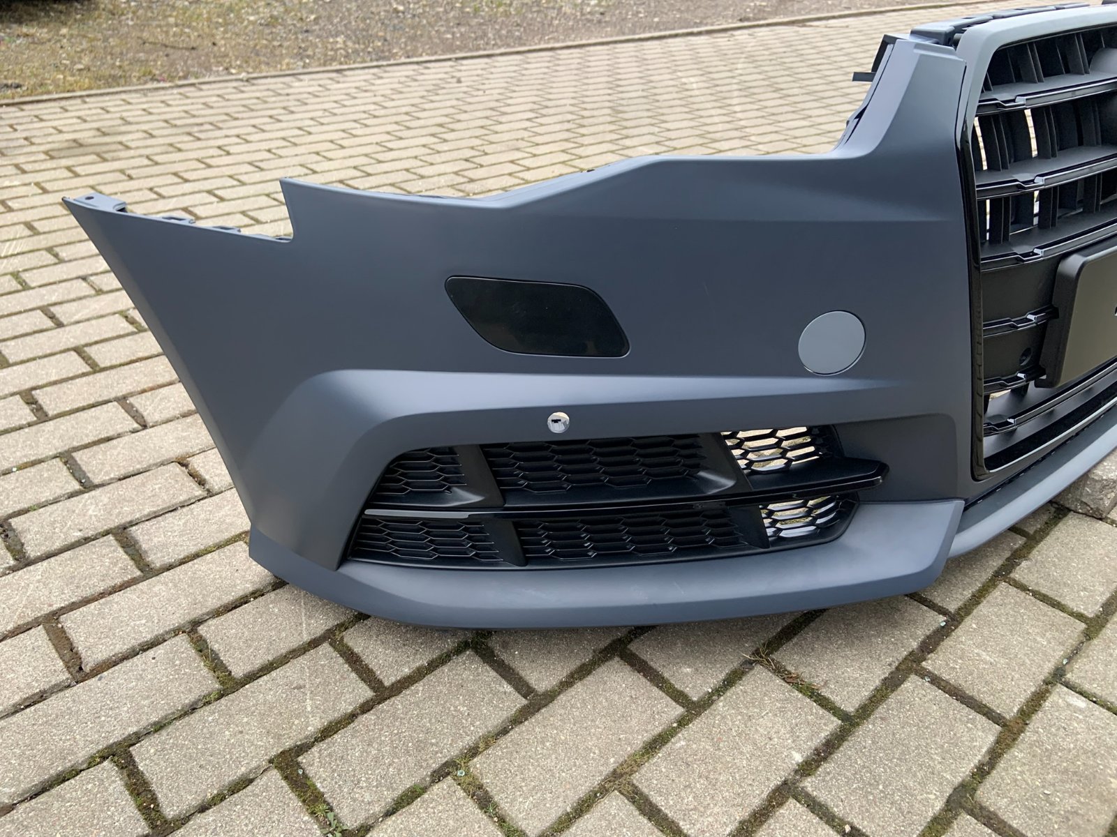 Audi A6 C7.5 pilnas competition priekinis bamperis