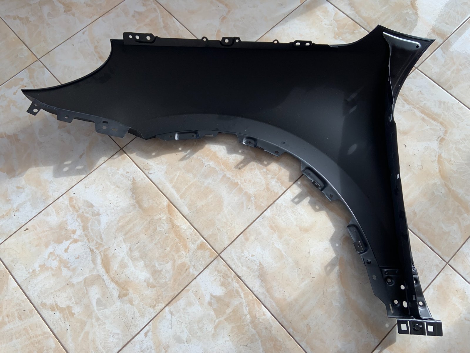 Porsche Cayenne Facelift dešinys sparnas